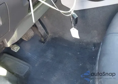 2020 Toyota Camry Le from USA, damaged, VIN 4T1C11AK8LU875853